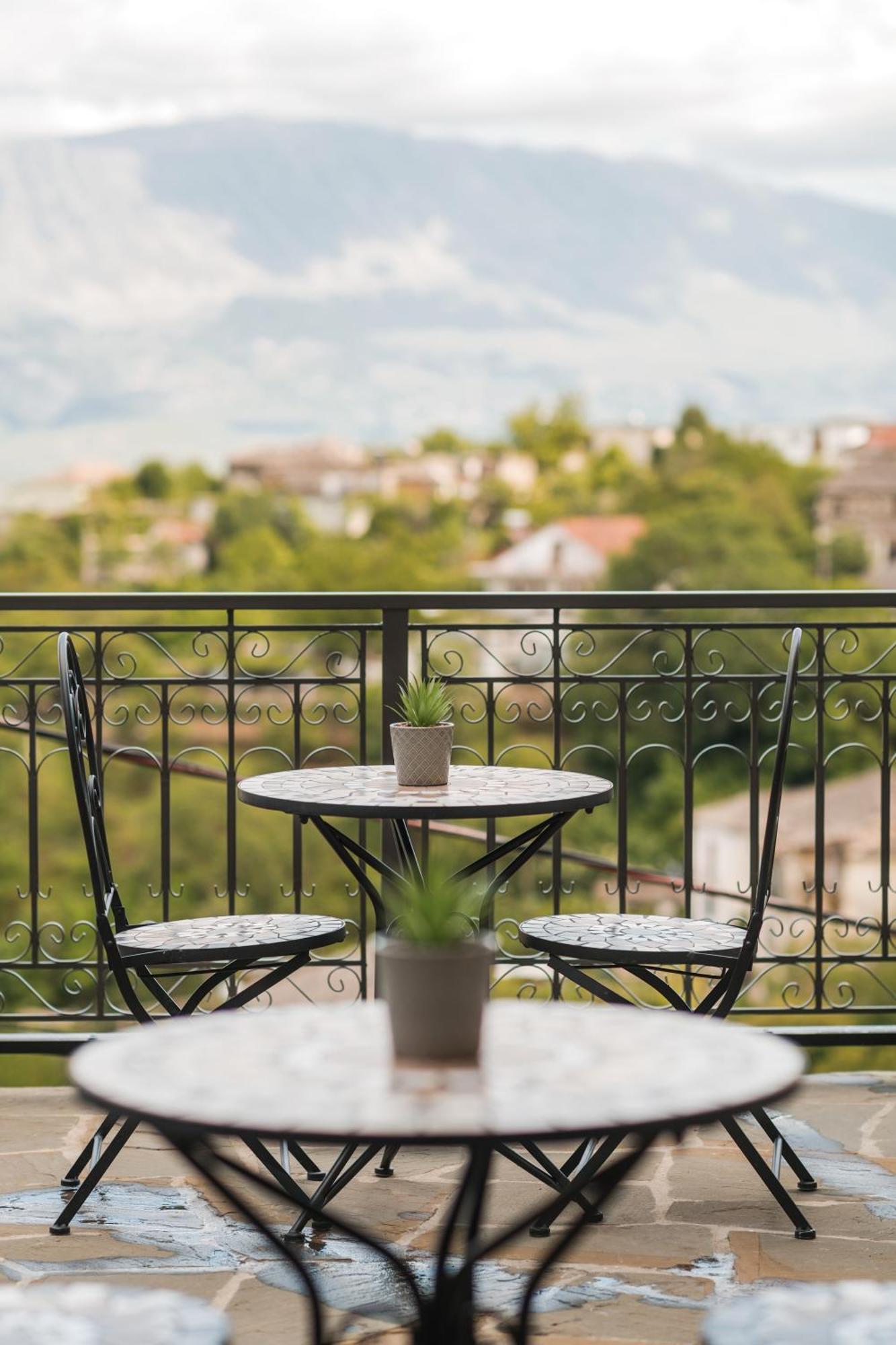 Dam Stone Boutique Hotel จีโรคาสเตอร์ ภายนอก รูปภาพ