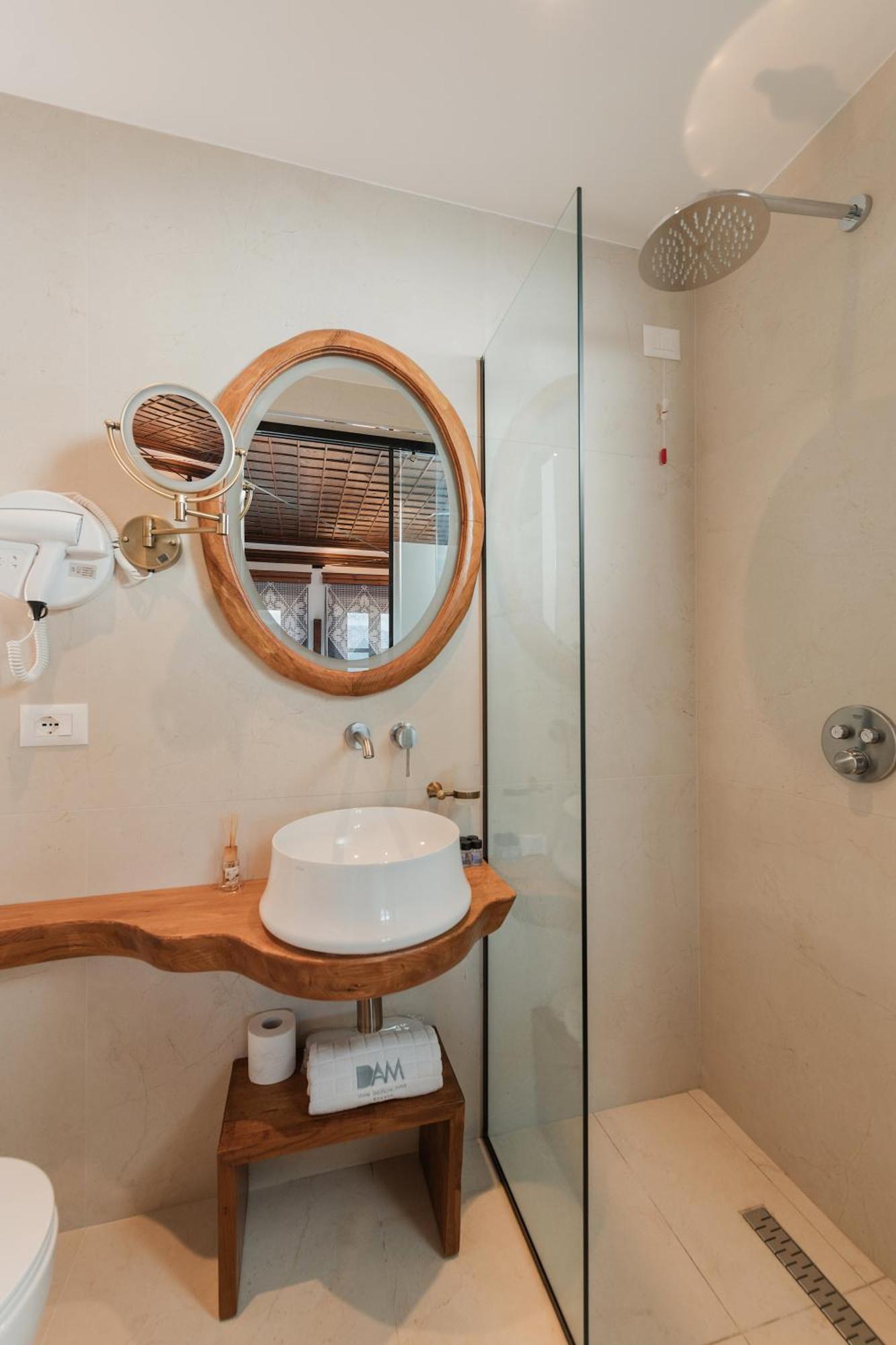 Dam Stone Boutique Hotel จีโรคาสเตอร์ ภายนอก รูปภาพ