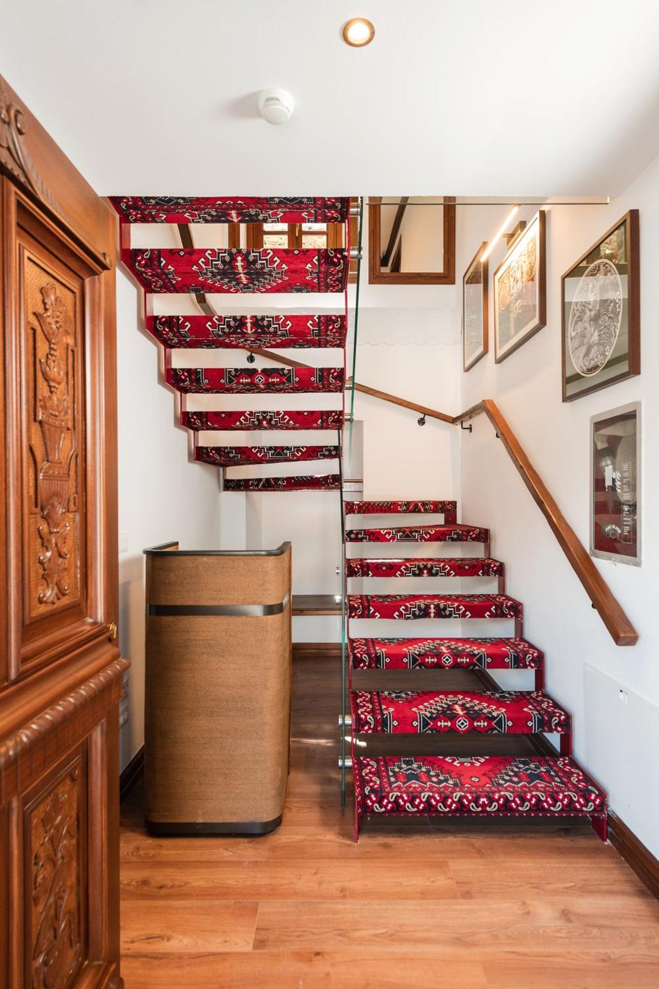 Dam Stone Boutique Hotel จีโรคาสเตอร์ ภายนอก รูปภาพ